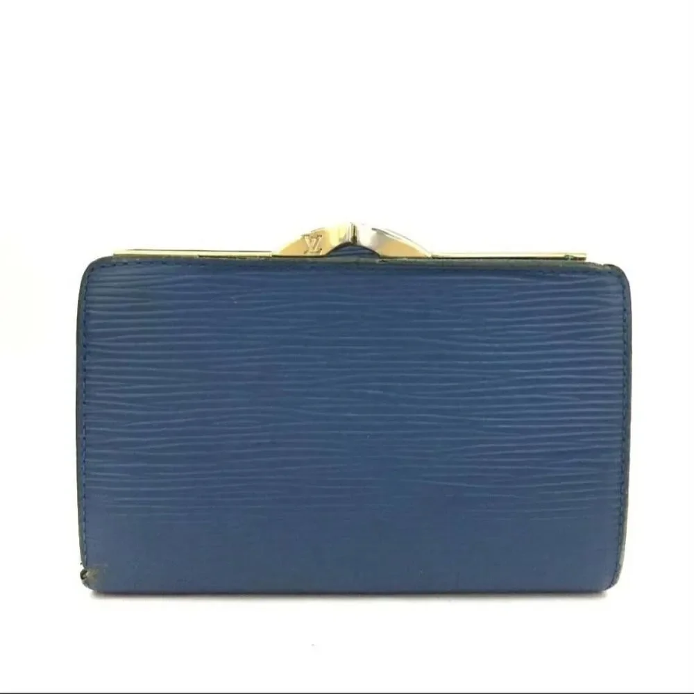 Authentic Louis Vuitton Epi Porte Viennois Leather Bifold Wallet /1K0180